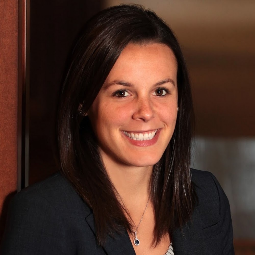 Meet your Posher, Elise